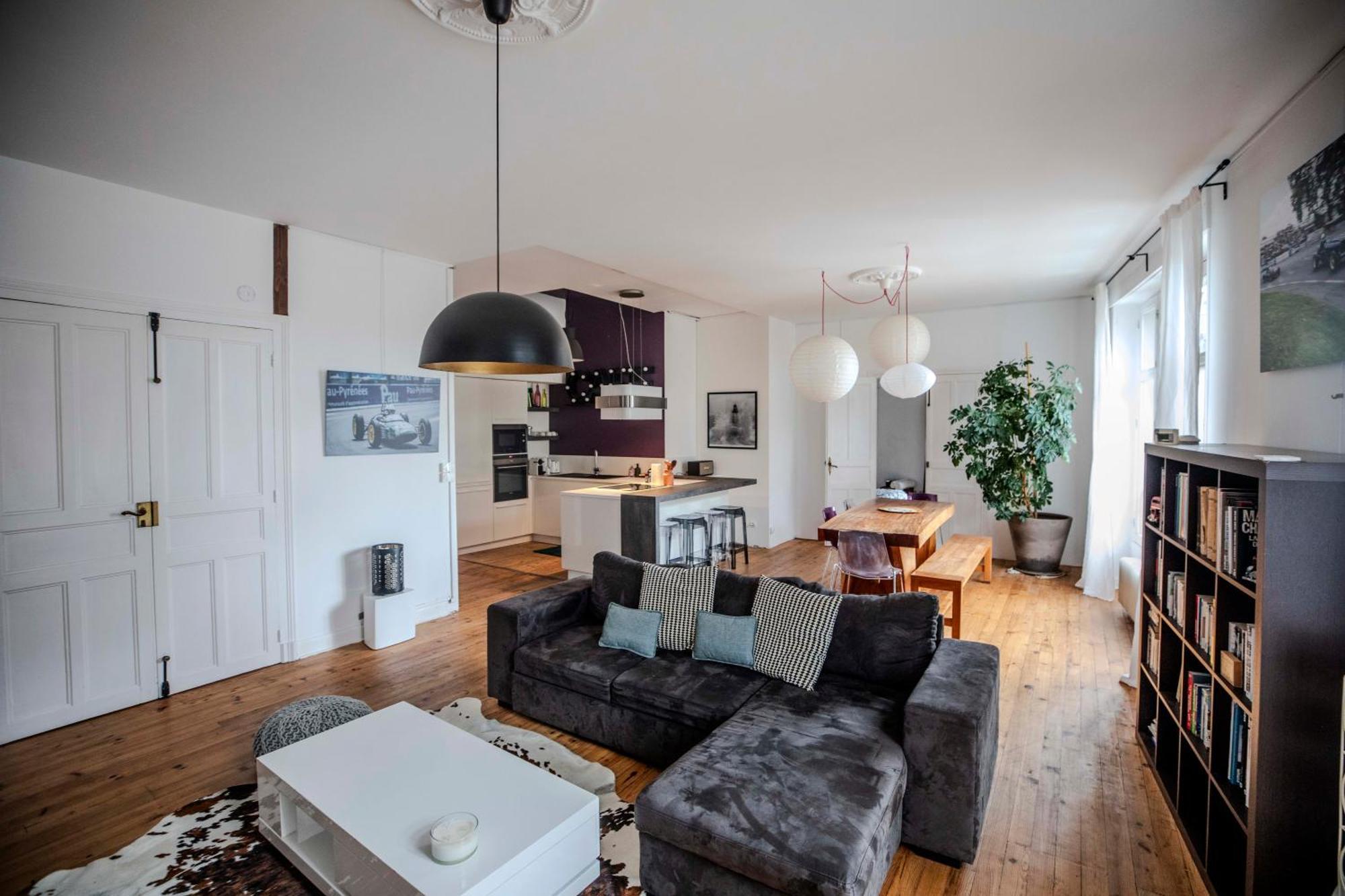 L'Appartement Lieu De Qualite En Centre Ville De Pau Εξωτερικό φωτογραφία